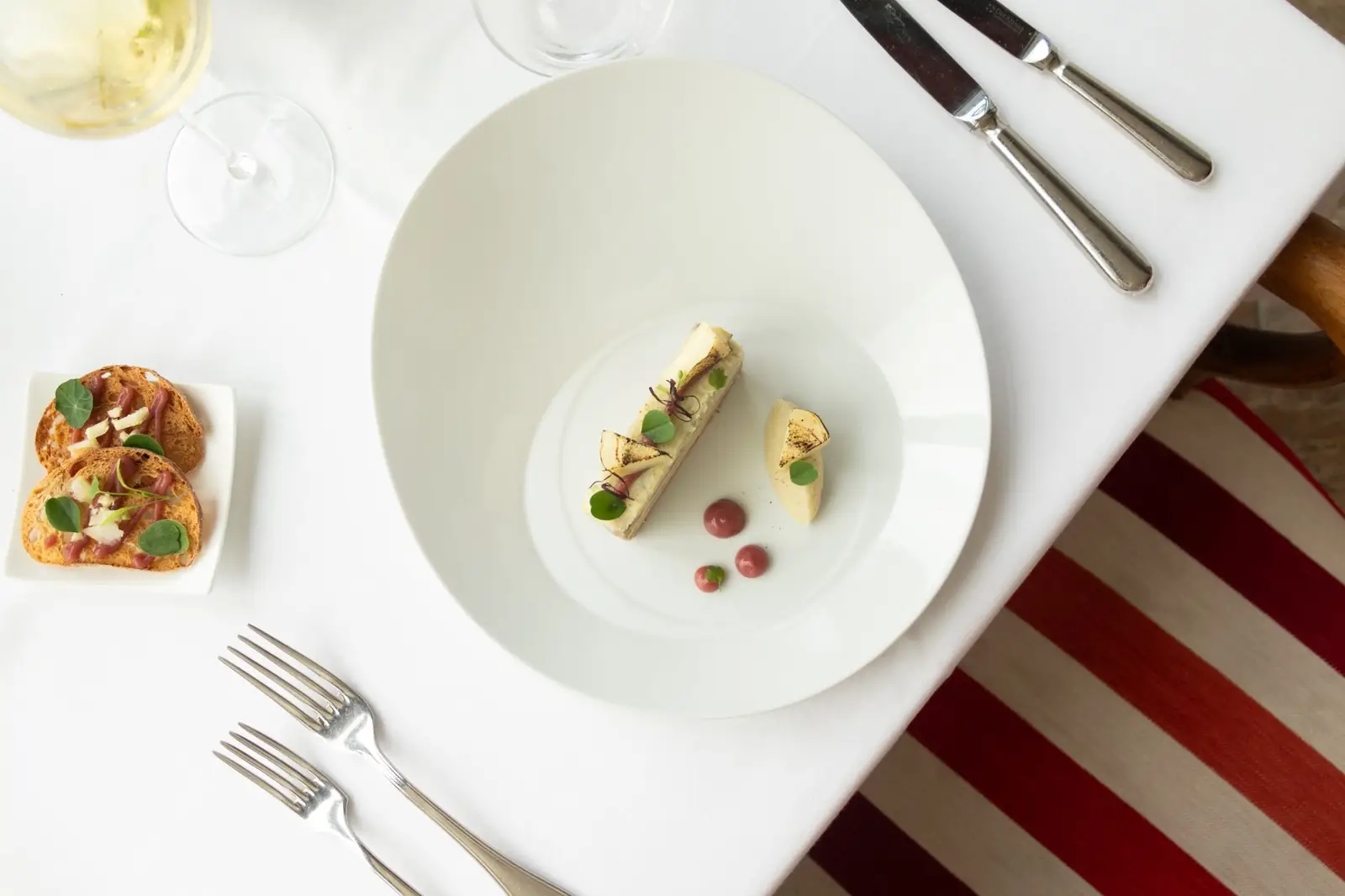 Fine dining at TorvellianprestigeCourt